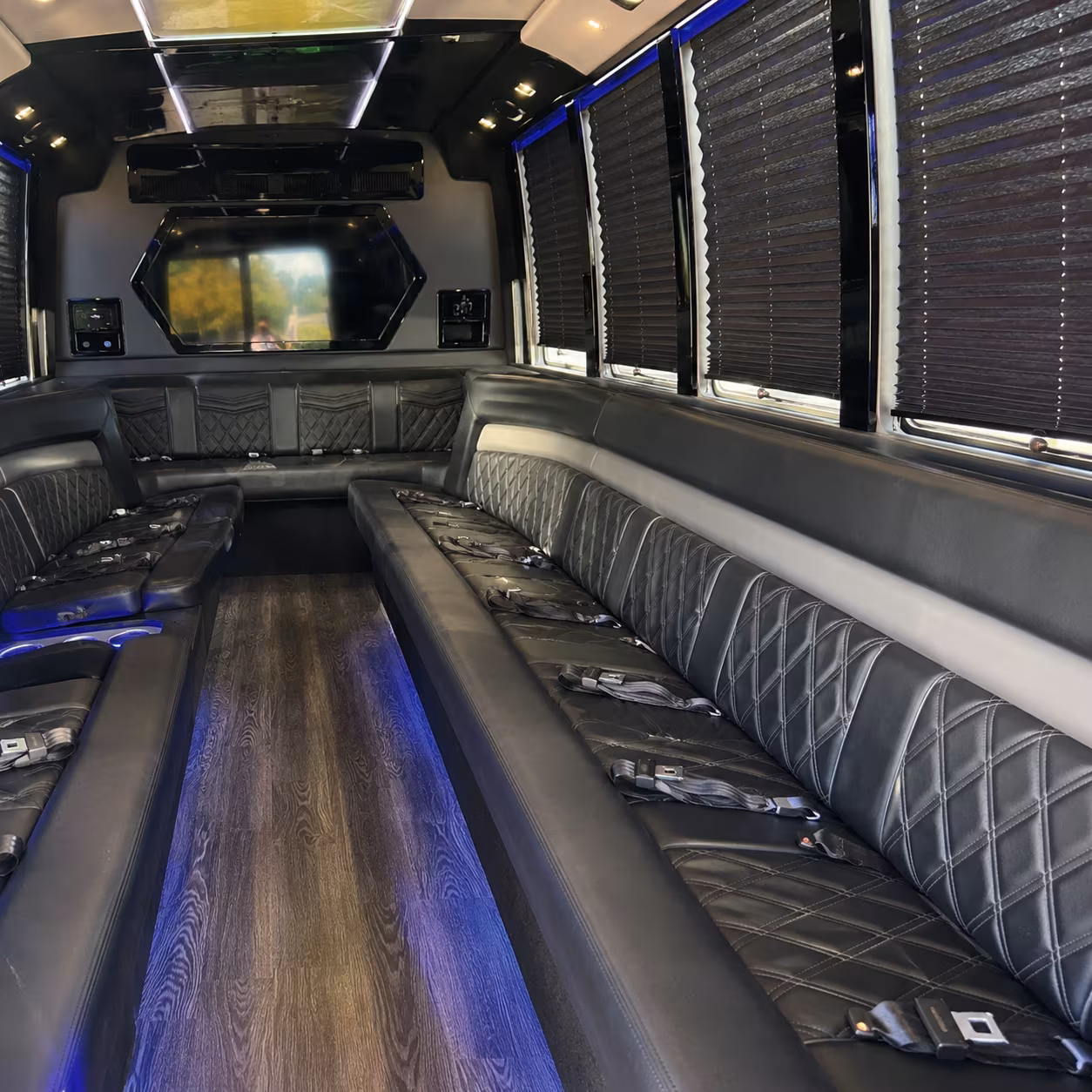National City Birthday, Sweet 16, & Quinceañera Party Bus Rentals